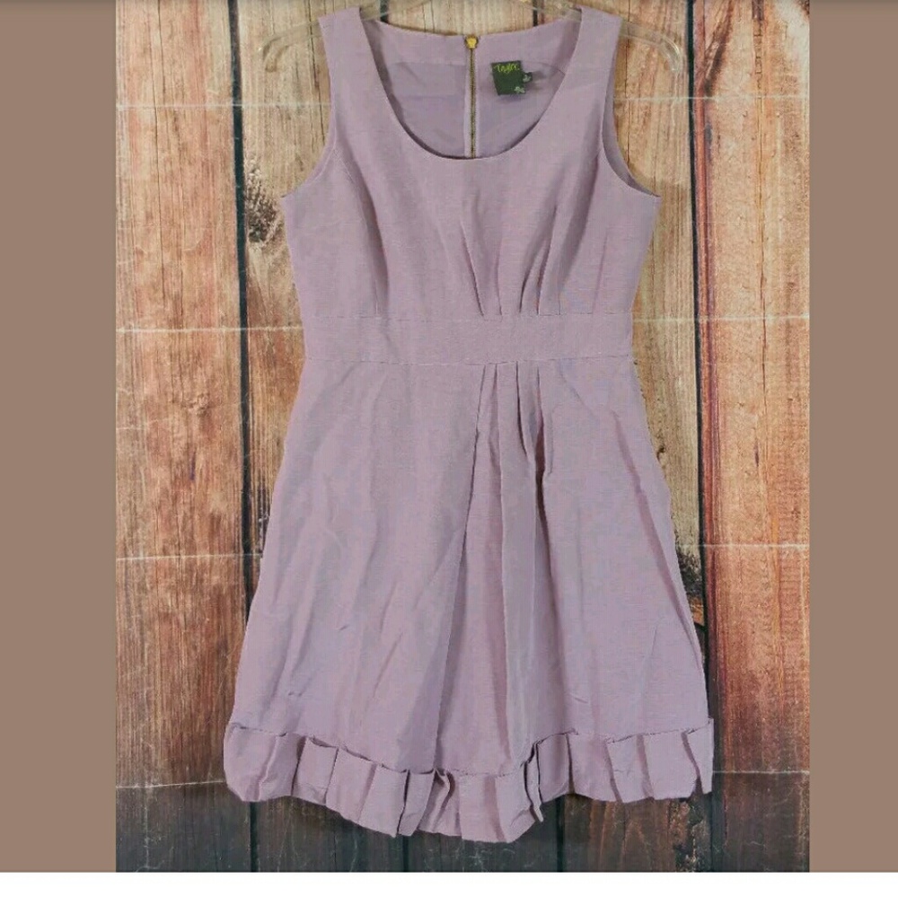 Taylor Sleeveless Pleated Dress Womens Size 8